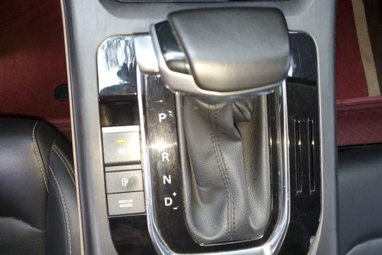 Used CHANGAN CS55PLUS 2022 2nd Generation 1.5T DCT Luxury Version Gear Lever