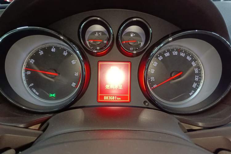 Used Opel Insignia 2013 2.0T Two-Wheel-Drive Luxury Version