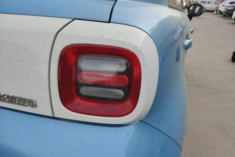 Used ORA Black Cat 2022 301km "Cute Pet" Version – Lithium Iron Phosphate
