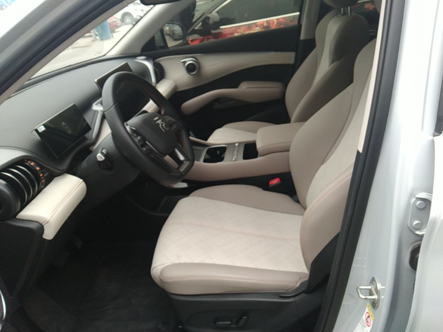 BYD Yuan PLUS 2025 Intelligent Driving Version 510 KM Beyond-Grade Edition — снимка 17