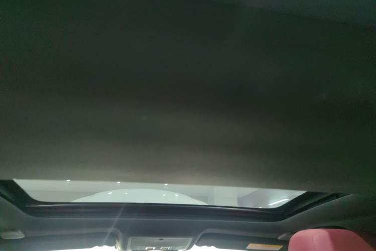 Used Jaguar XEL 2024 2.0T 250 PS R-DYNAMIC S Advanced Sport Edition Headliner