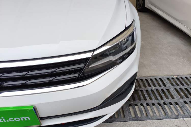 Used Volkswagen Lamando 2019 230TSI DSG Fashion Edition China V Standard Left Front Headlight