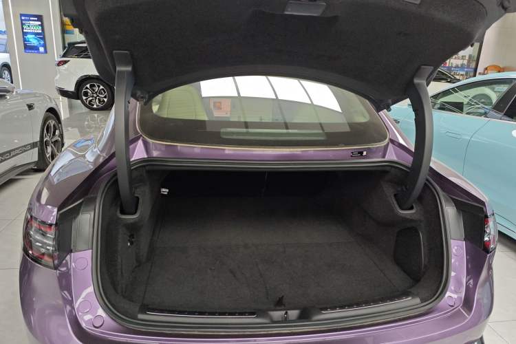 Used Hima Luxeed S7 2024 Ultra Four-Wheel Drive Flagship Edition Trunk