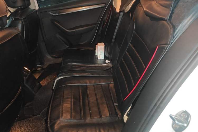 Used Skoda Octavia 2017 1.6L Automatic Smart Drive Edition
