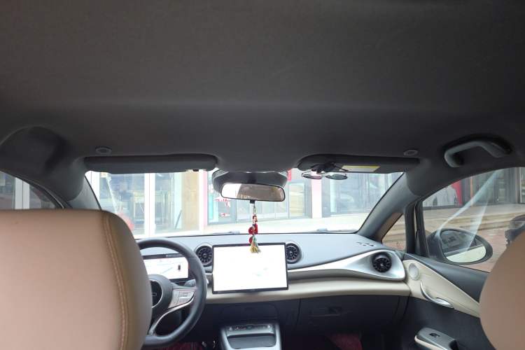 Used BYD Dolphin 2025 Smart Drive Version 420 km Freedom Edition
