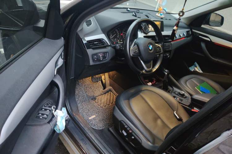 Used BMW X1 2016 sDrive18Li Premium Edition Driver Seat