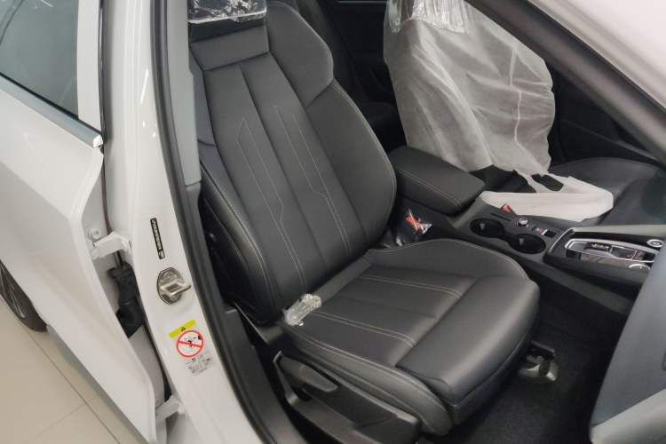 Used Audi A3 2026 A3L Limousine 35 TFSI Enjoyment Edition Right Front Seat