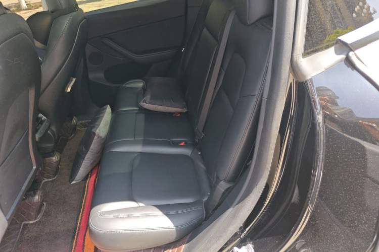 Used Tesla Model Y 2022 Rear-Wheel-Drive Version
