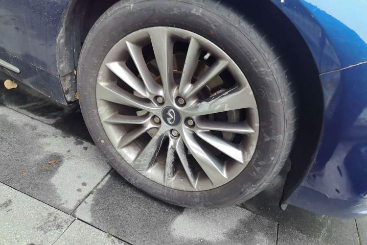 Used Infiniti Q50L 2018 2.0T Enjoyment Version China V Standard
