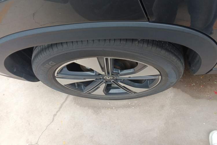 Used Changan X7 PLUS 2024 1.5T Automatic Luxury 7-Seater
