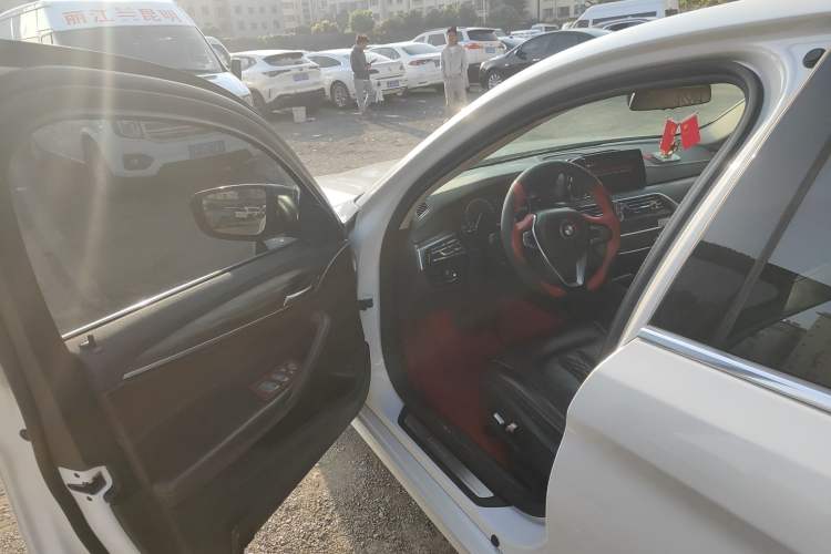 Used BMW 5 Series 2019 530Li Leading Model Luxury Package