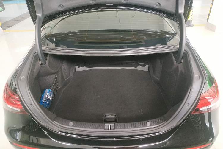 Used Mercedes-Benz E-Class 2023 E 300 L Luxury Model
