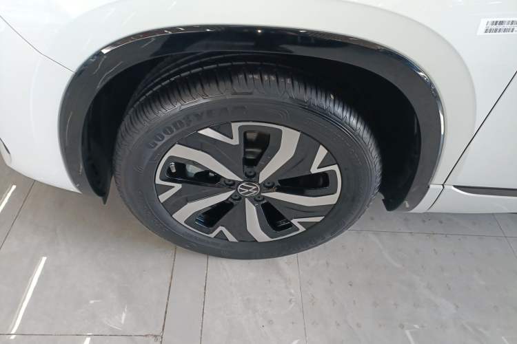 Used Volkswagen Tayron GTE Plug-in Hybrid 2023 280TSI Luxury Plus Advanced Edition
