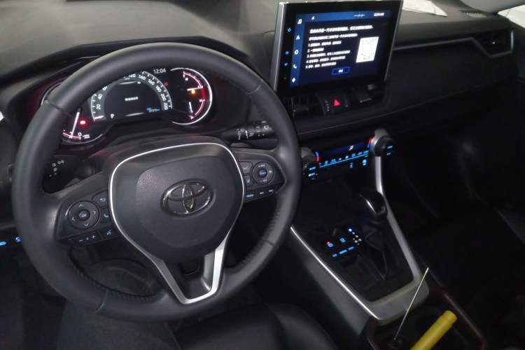 Used Toyota RAV4 2022 2.0L CVT Two-Wheel Drive Fashion Plus Edition
