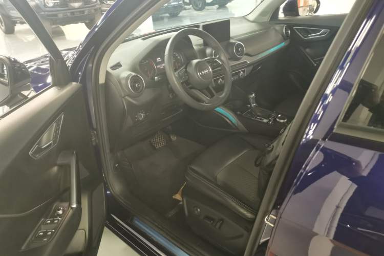 Used Audi Q2L 2020 35 TFSI Fashionable and Elegant Model Left Front Seat