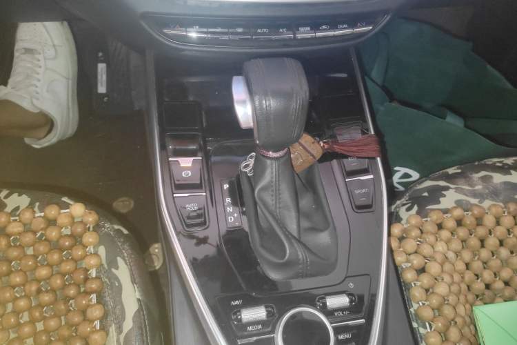 Used Soueast DX7 2018 Prime 1.5T Automatic Luxury Model China V Standard