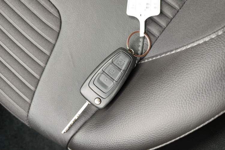 Used Ford Focus 2017 Sedan 1.6L Automatic Fashion Edition Smart Drive Version