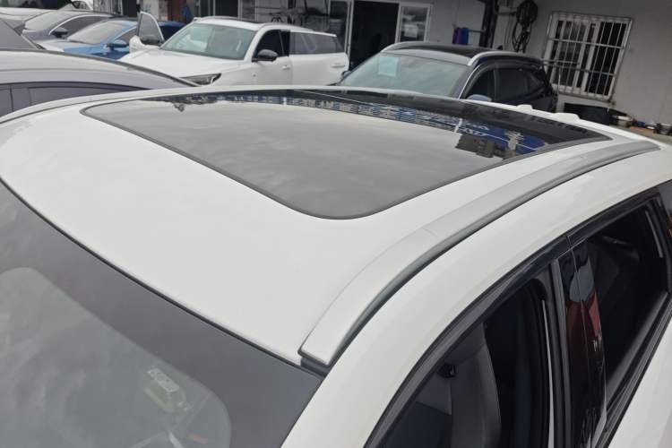 Used Oshan Z6 2022 Blue Whale 1.5T DCT Smart Edition Urban Version
