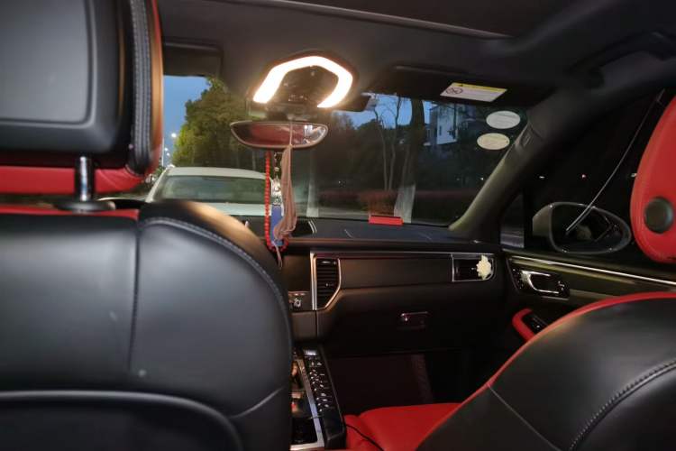 Used Porsche Macan 2017 Macan 2.0T
