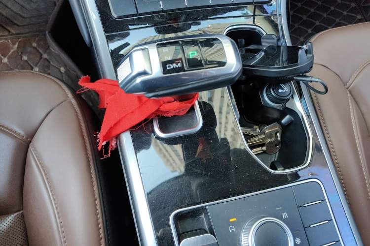 Used Haval H8 2017 2.0T Diesel Two-Wheel Drive Smart Edition