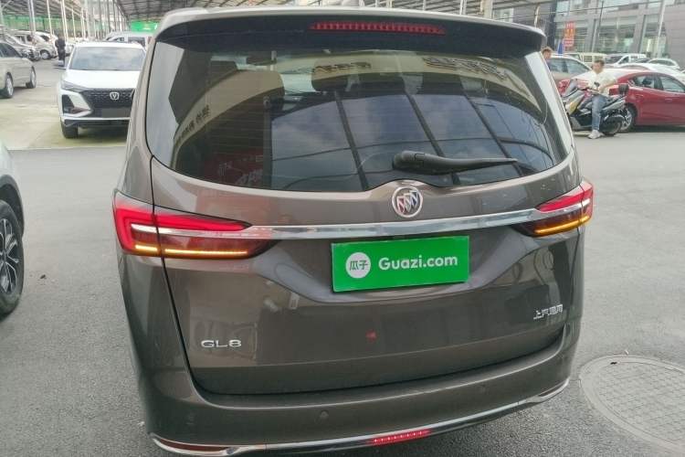 Used Buick GL8 2023 Land Executive Class Smart Enjoyment Model Rear