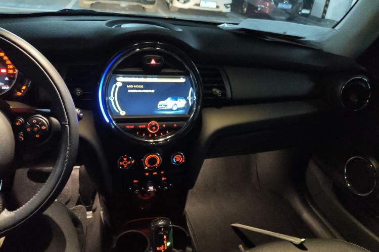 Used MINI MINI 2018 1.5T ONE PLUS