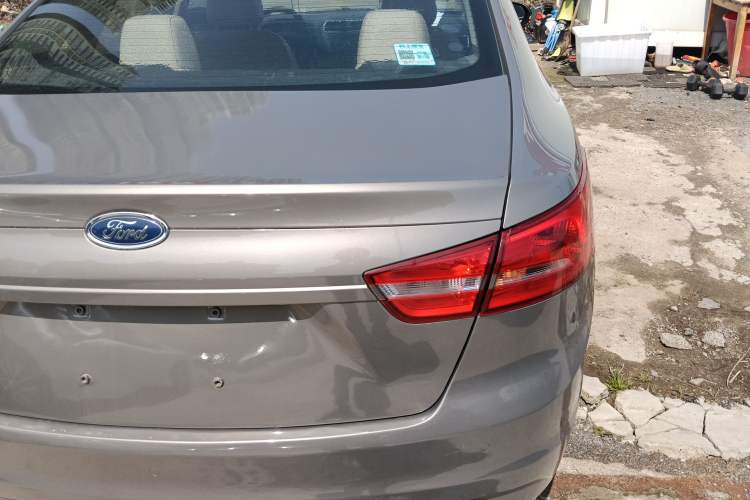 Used Ford Escort 2015 1.5L Automatic Comfort Edition