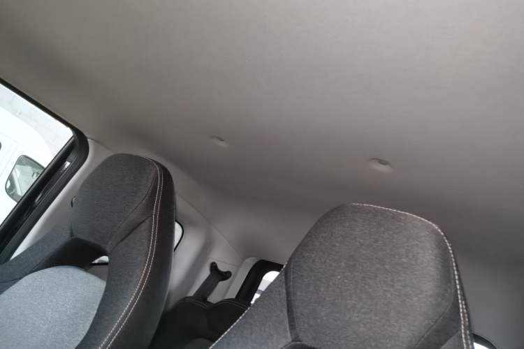 Used Chery New Energy QQ Ice Cream 2022 120km Conical Shape Lithium Iron Phosphate