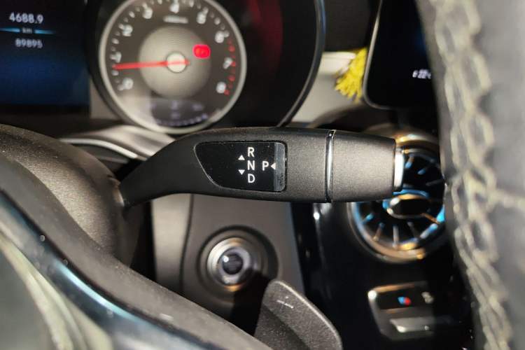 Used Mercedes-Benz GLC 2020 GLC 260 L 4MATIC Dynamic Model
