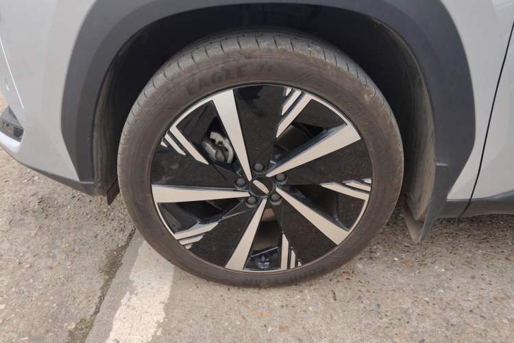 Used Geely Auto FX11 2023 1.5TD DCT Prestige Edition