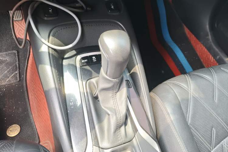 Used Toyota Allion 2021 2.0L Deluxe Edition Gear Lever