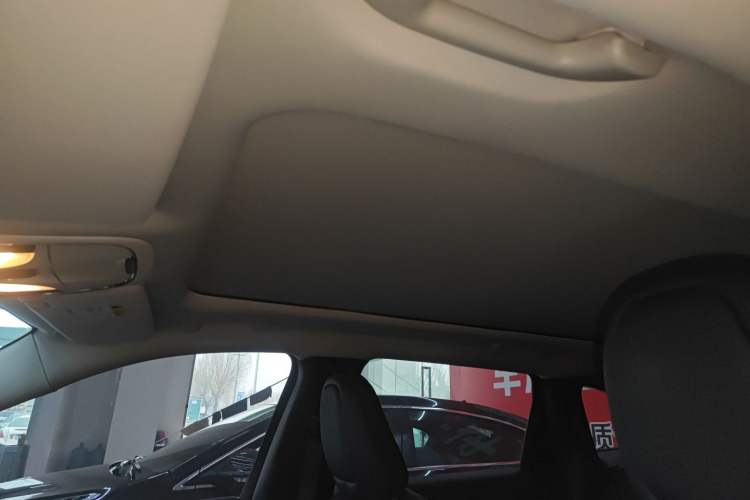 Used Jeep Cherokee 2020 2.0L Two-Wheel Drive Classic Sports Edition