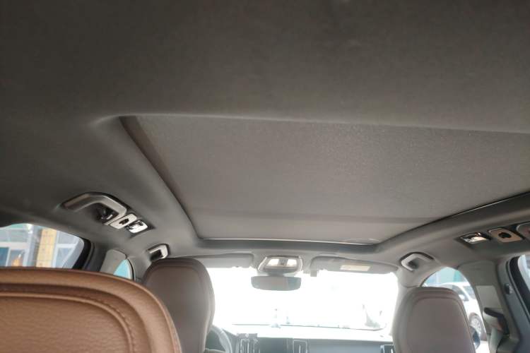 Used Volvo XC60 2023 B5 4x4 Smart Luxury Edition