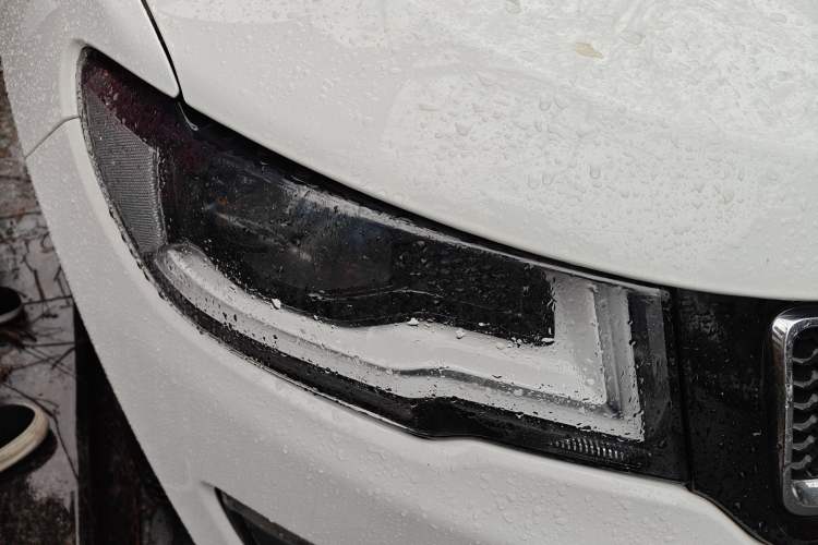 Used Jeep Compass 2020 220T Automatic Leading Edition
