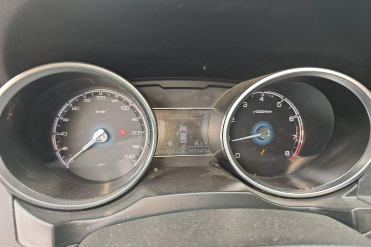 Used Zotye SR7 2016 1.5T CVT Cube Heart Edition China V Standard