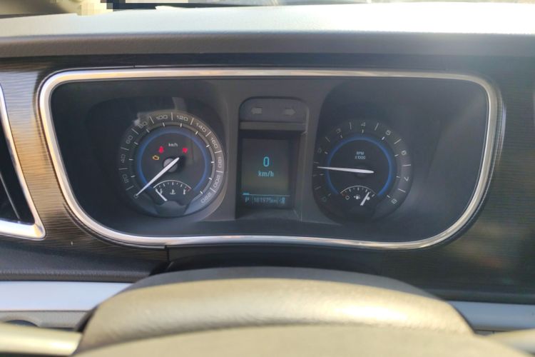 Used Buick GL8 2013 2.4L CT Luxury Business Comfort Edition