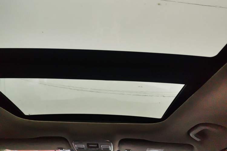 Used Geely Auto Emgrand X7 Sport 2020 1.8TD DCT Two-Wheel Drive Smart Connect 4G-Enabled Version