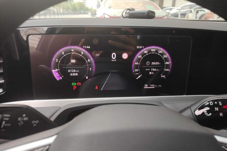 Used Volkswagen Magotan 2024 300TSI DSG Prestige Edition—A Real Eye-Catcher
