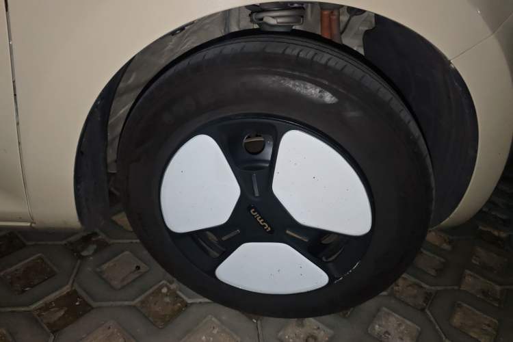 Used CHANGAN NEVO Lumin 2023 205km Xiangqin Version
