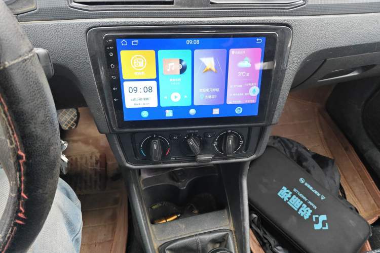 Used Volkswagen Santana 2016 1.4L Manual Fashion Edition