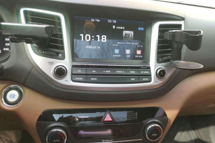 Used Hyundai Tucson 2015 1.6T Dual-Clutch Two-Wheel-Drive Smart Model
