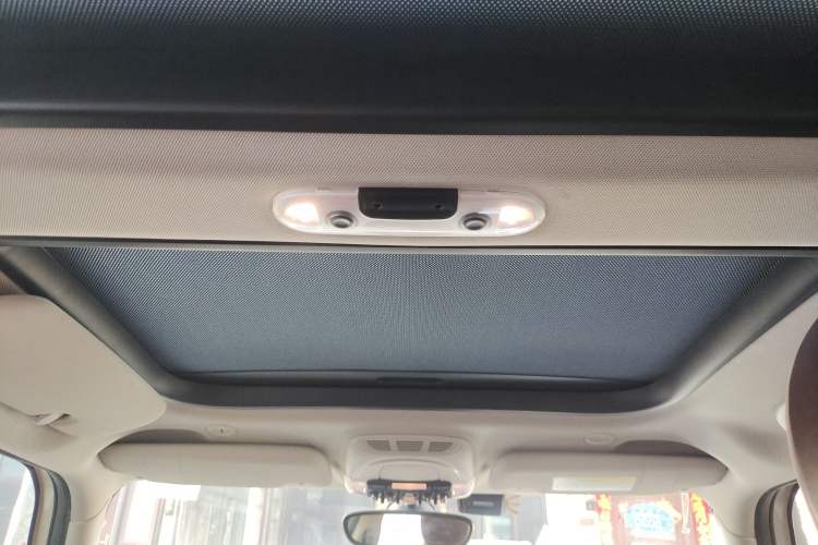 Used MINI MINI 2016 1.5T COOPER Five-Door Edition