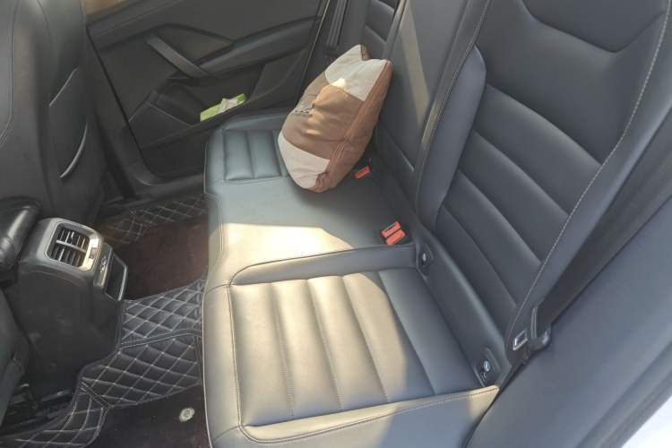 Used Volkswagen Tharu 2019 330TSI Four-Wheel Drive Luxury Edition China VI Standard