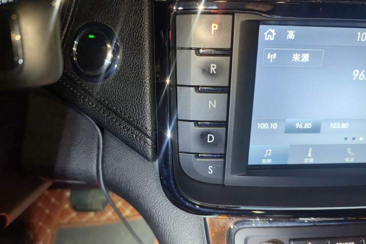 Used Lincoln Continental 2019 2.0T Two-Wheel Drive Luxury Edition China V Standard