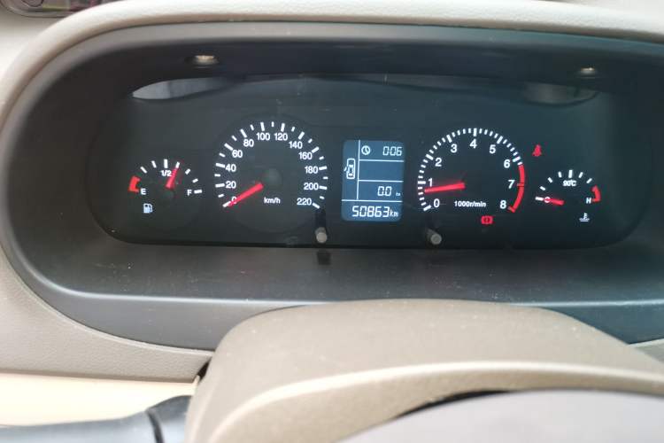 Used Chery Fengyun 2 2010 Hatchback 1.5L Ambition Model Odometer Close Up