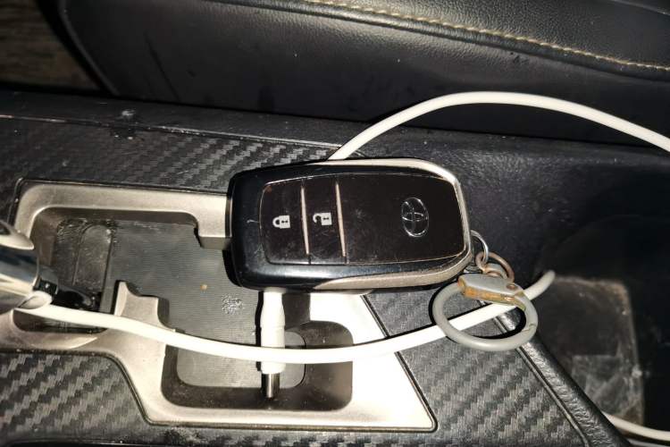 Used Toyota RAV4 2013 2.5L Automatic 4x4 Elite Edition
