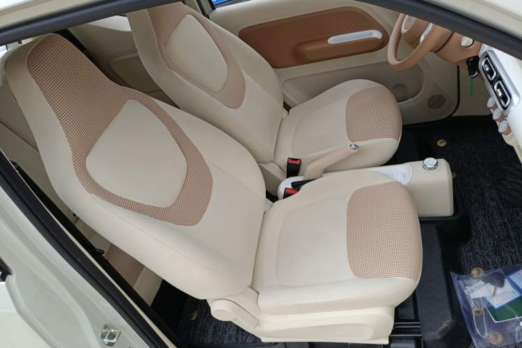 Used Wuling Hongguang MINIEV 2024 3rd Generation 215km Youth Edition Right Front Seat