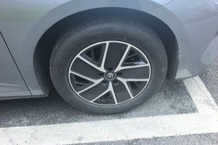 Used BYD Qin L 2024 DM-i 120KM Leading Model
