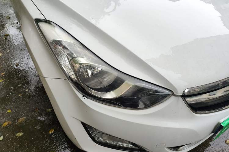 Used Hyundai Elantra (5th Generation / Langdong) 2015 1.6L Automatic Leading Model Right Front Headlight
