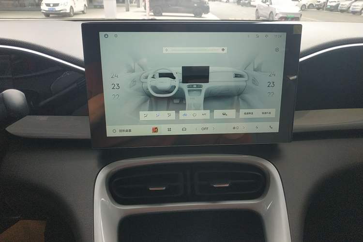 Used Geely Galaxy Geome 2026 Model 310km Youth Edition Audio And AC Panel